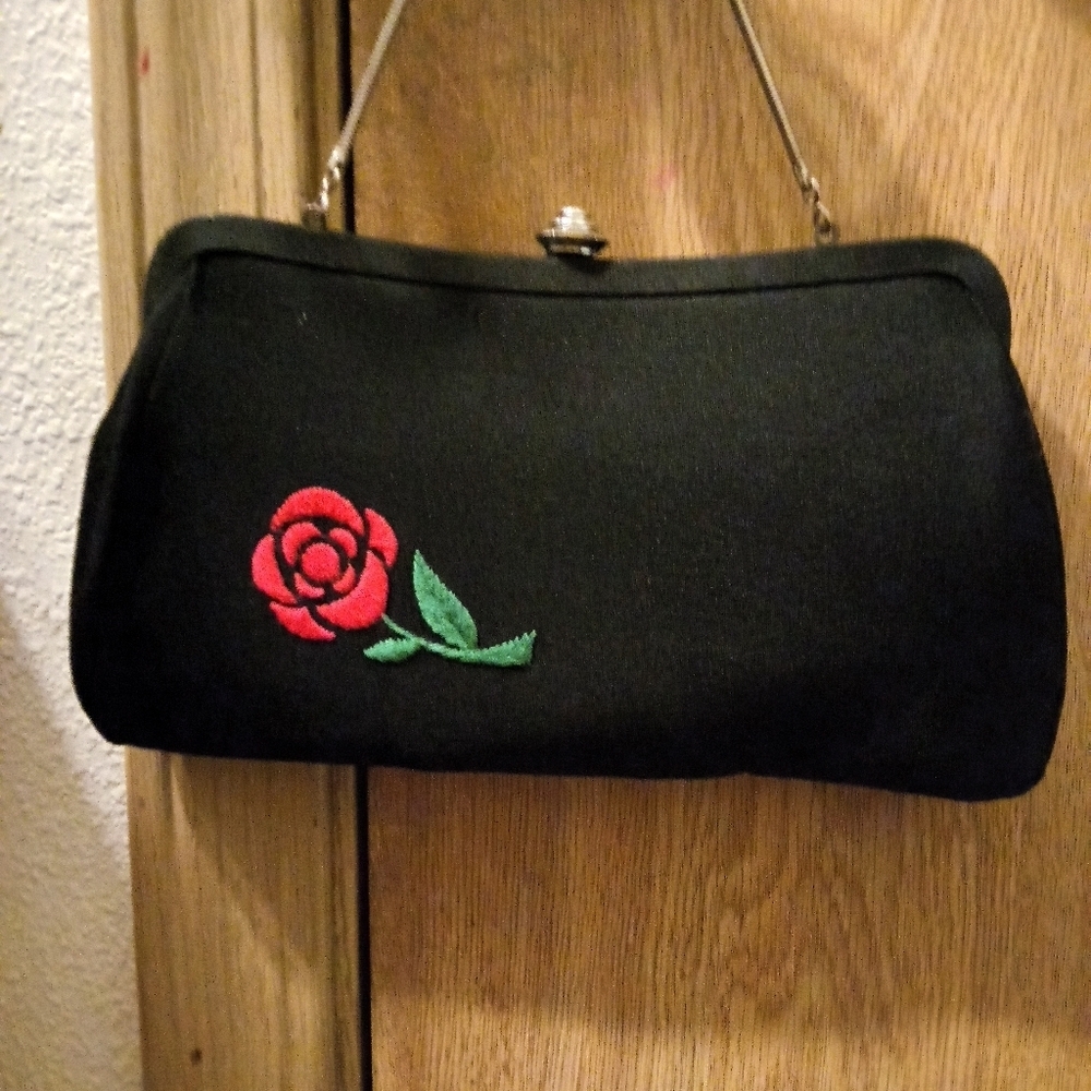 Vintage Stunning Rose Embroidery Purse Clutch Womens Small Rope Chain Handle - Picture 2 of 4